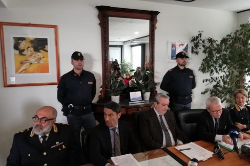 Omicidio della senza dimora polacca  "Margherita " nel 2012, arrestato il presunto colpevole