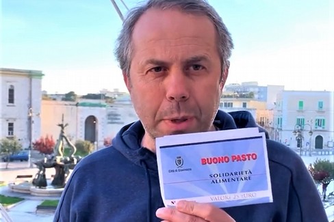 Domani distribuzione buoni spesa
