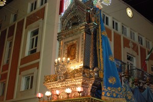 L'edicola in argento di Maria SS. di Corsignano. <span>Foto Nicola Marinelli</span>