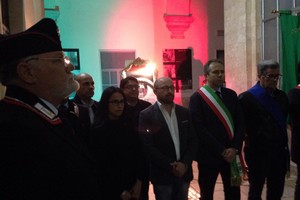 Il minuto di silenzio. <span>Foto Marzia Morva</span>