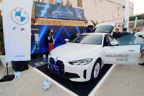 BMW guarda al futuro: Maldarizzi presenta la nuova I4 a Giovinazzo