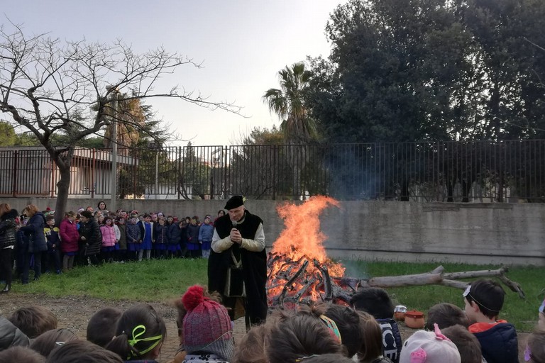 Il banditore a scuola