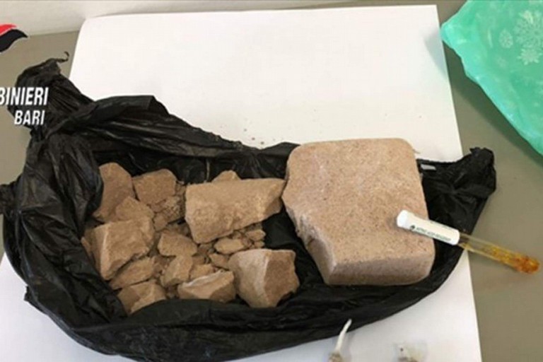 L'eroina sequestrata dai Carabinieri