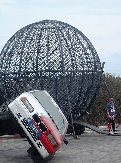 Stunt show all'area mercatale