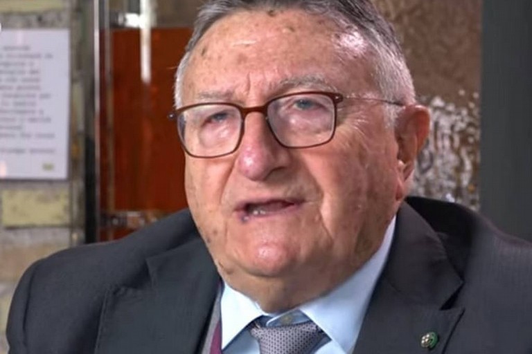 Giulio Tarro