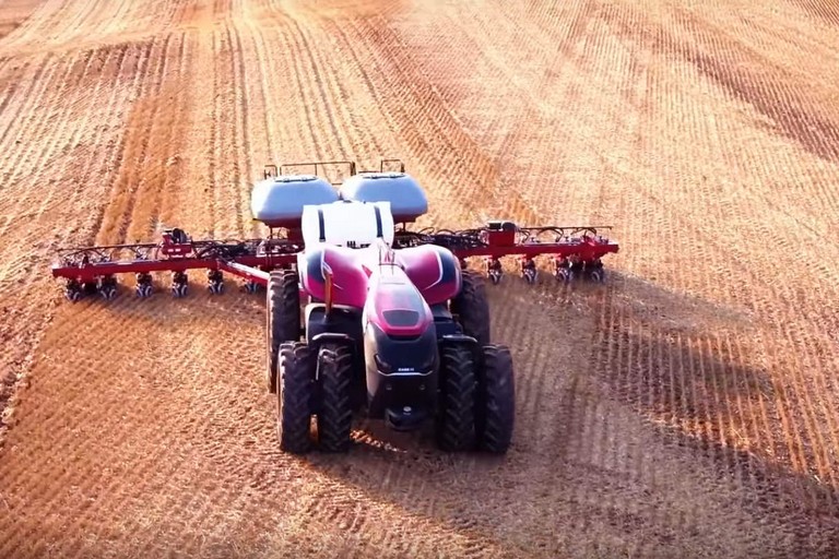 Trattore agricolo