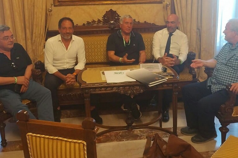 Incontro tra CIA e istituzioni